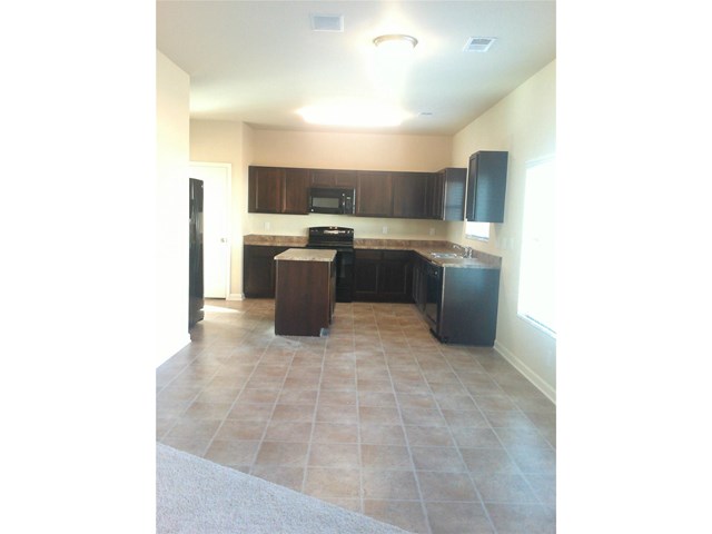365 Pernell Dr, Hampton, GA 30228 photo 19