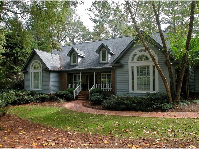 9905 Farmbrook Ln, Alpharetta, GA 30022 photo 1