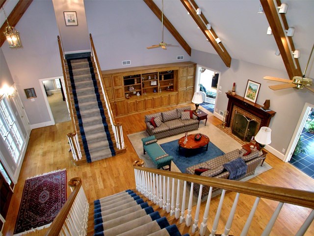 9905 Farmbrook Ln, Alpharetta, GA 30022 photo 3
