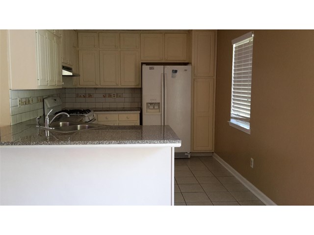 2892 Silver Maple Ct, Rex, GA 30273 photo 4