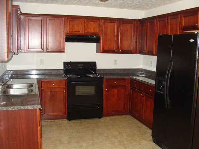 1422 Arbor Place Dr, Morrow, GA 30260 photo 3