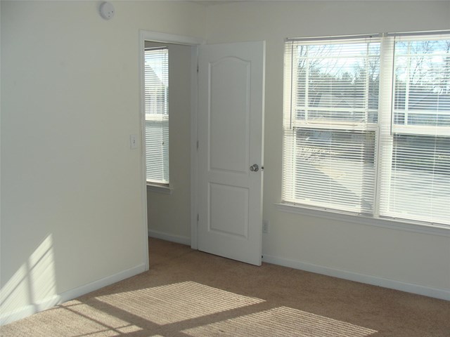 1422 Arbor Place Dr, Morrow, GA 30260 photo 9