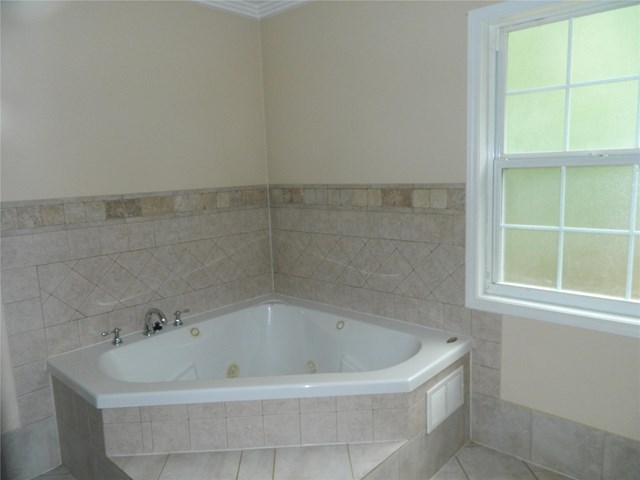 298 Leatherwood Rd, Toccoa, GA 30577 photo 13