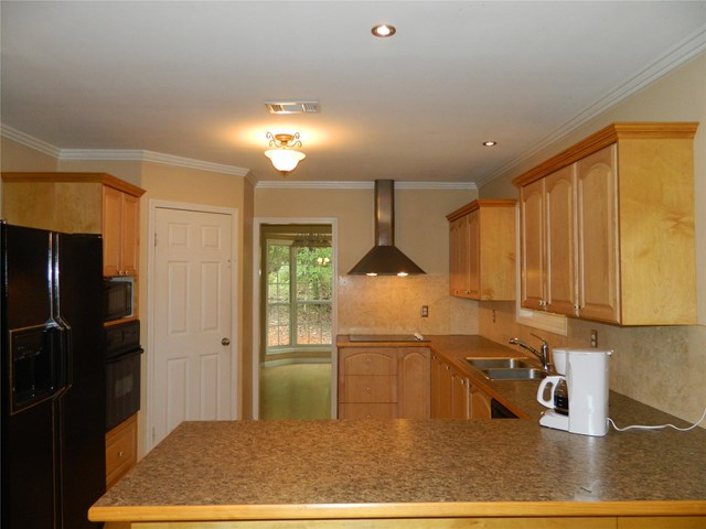 298 Leatherwood Rd, Toccoa, GA 30577 photo 7