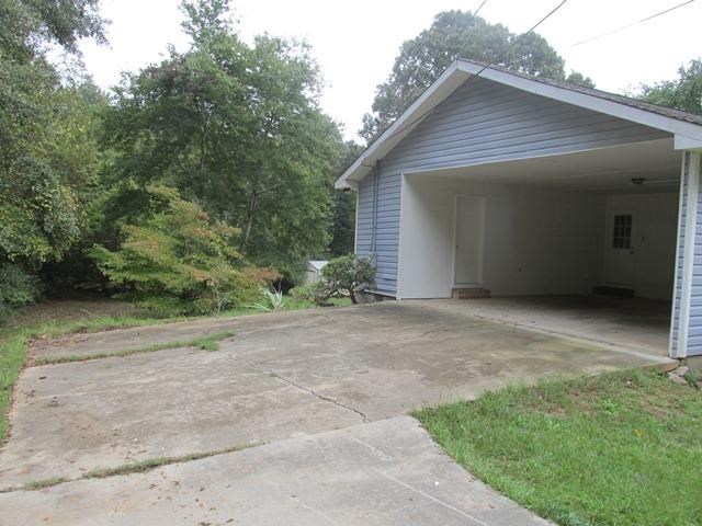 981 Killarney Cir, Macon, GA 31216 photo 3