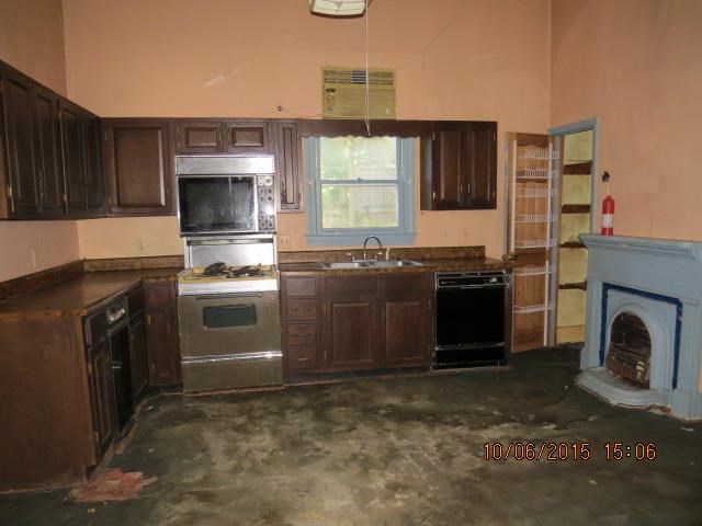 207 E 5th Ave, Rome, GA 30161 photo 8