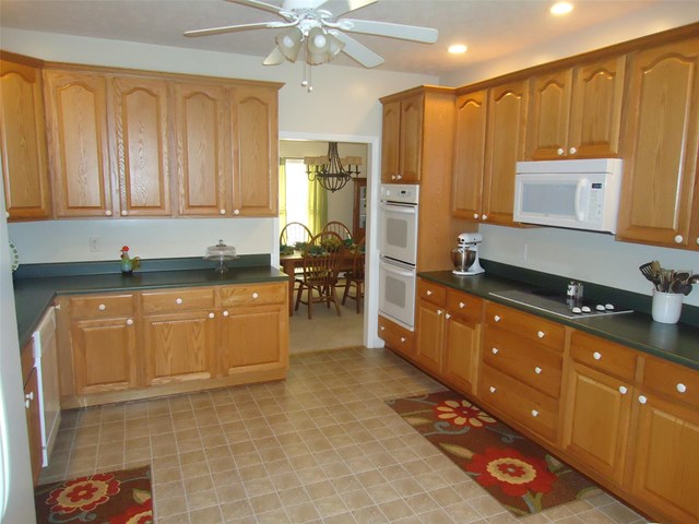 1230 Rock Mills Rd, Lagrange, GA 30240 photo 3