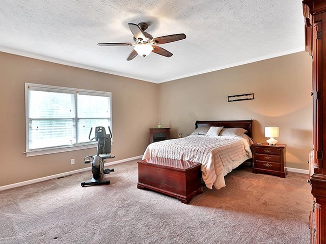 100 Chinaberry Ln, Lagrange, GA 30240 photo 13