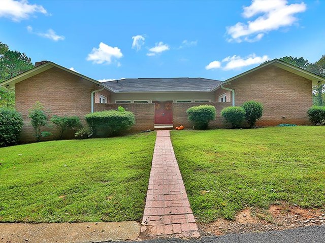 100 Chinaberry Ln, Lagrange, GA 30240 photo 1