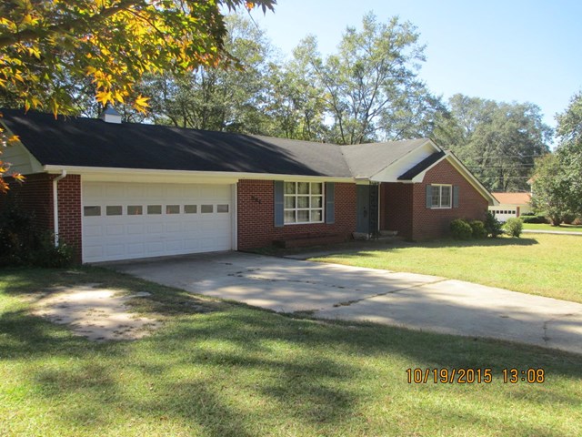 501 Hickory Ter, Lagrange, GA 30241 photo 2