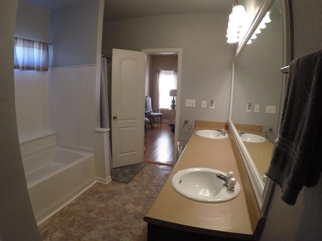 40 Lakeside Pt, Covington, GA 30016 photo 12