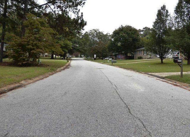 2710 Somerton Dr, Morrow, GA 30260 photo 15