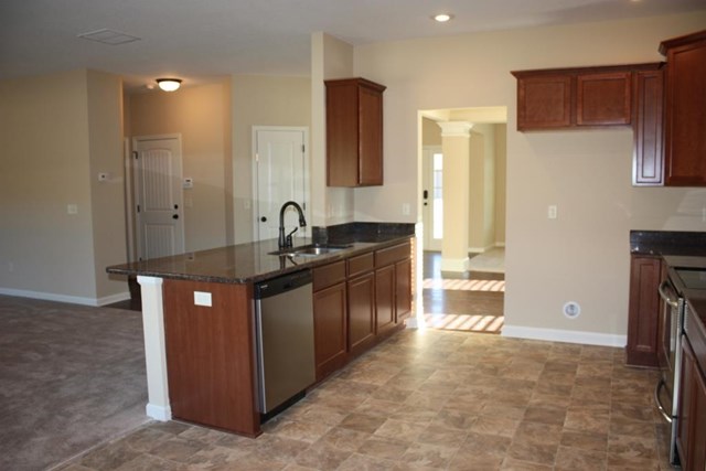383 Linman Dr, Lagrange, GA 30241 photo 12