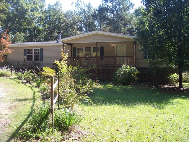 43 Happy Ln, Jackson, GA 30233 photo 1