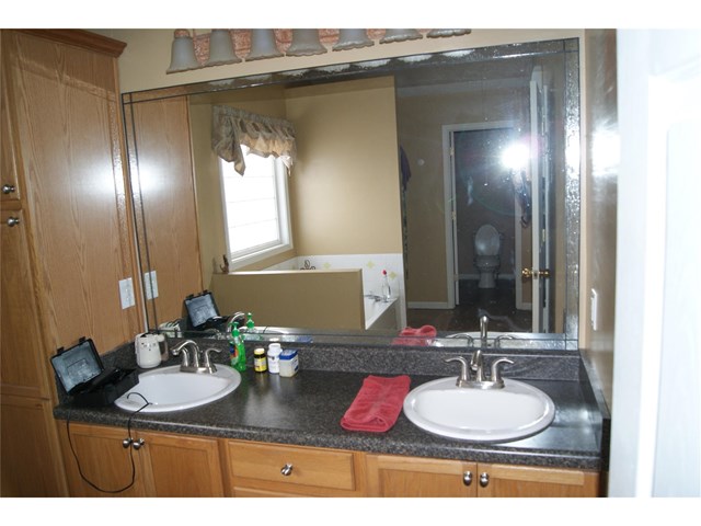 107 Thorne Hedge Way, Hampton, GA 30228 photo 9