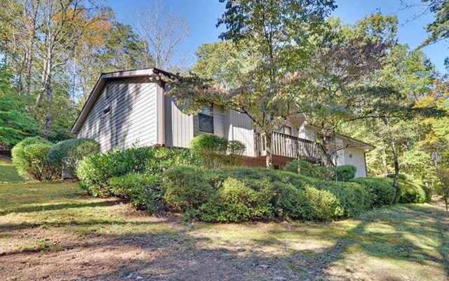 602 Henderson Falls Rd, Toccoa, GA 30577 photo 3