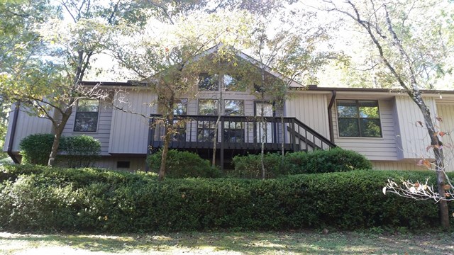 602 Henderson Falls Rd, Toccoa, GA 30577 photo 2