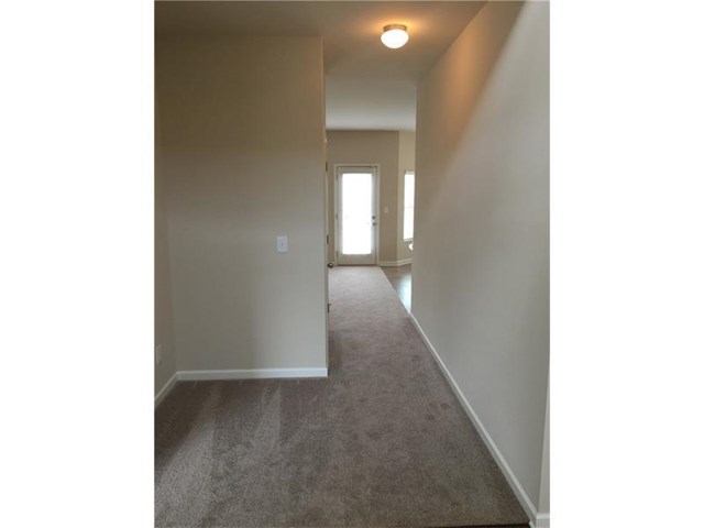 5631 Rex Ridge Loop, Rex, GA 30273 photo 2