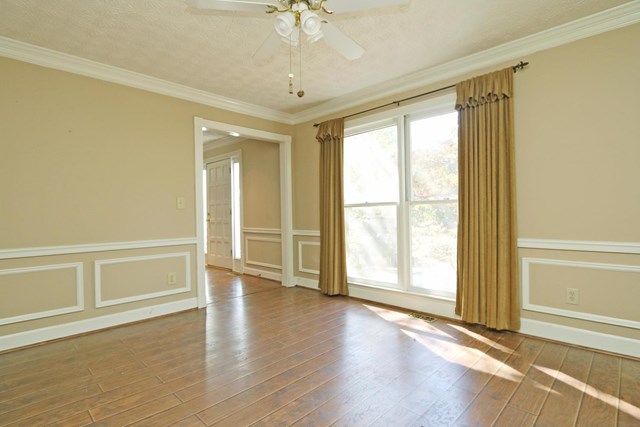 577 Farmbrook Trl, Kennesaw, GA 30144 photo 5