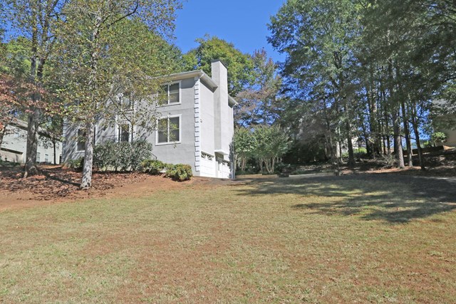 577 Farmbrook Trl, Kennesaw, GA 30144 photo 2