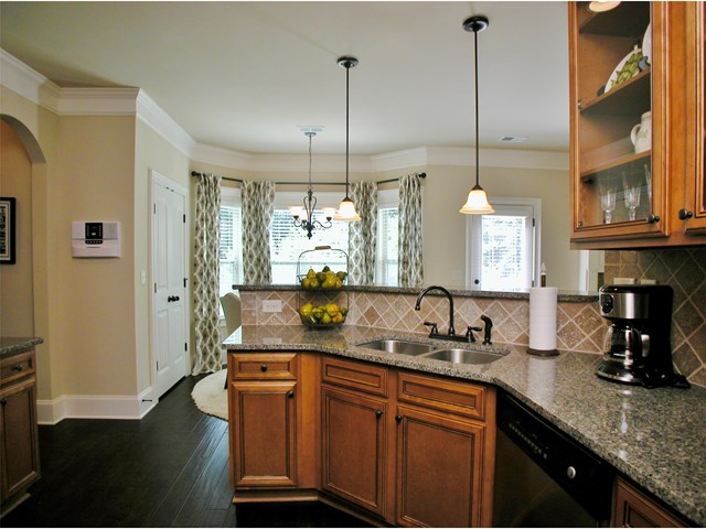4709 Bogan Mdws, Buford, GA 30519 photo 7