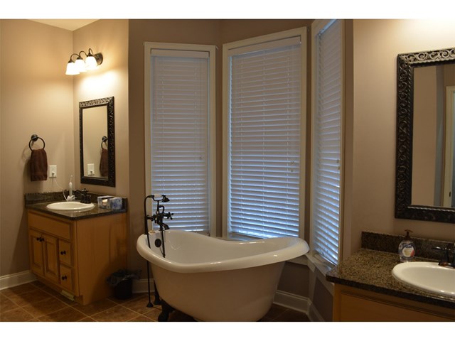8475 Staton Rd, Clermont, GA 30527 photo 19