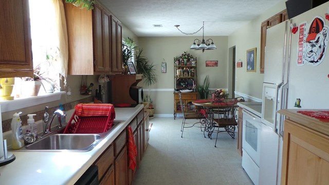 112 Twelve Oaks Dr, Lagrange, GA 30241 photo 11