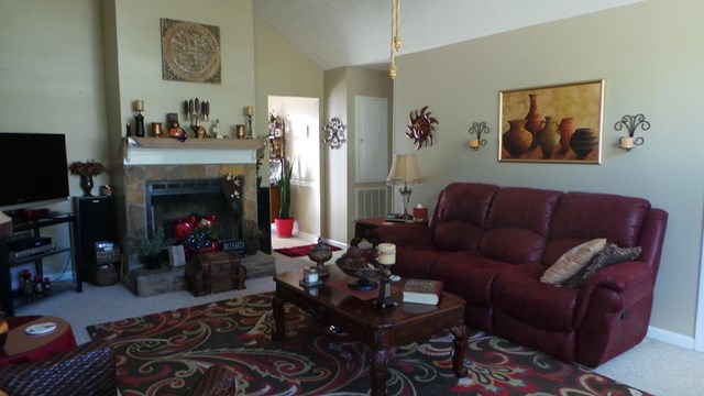 112 Twelve Oaks Dr, Lagrange, GA 30241 photo 2