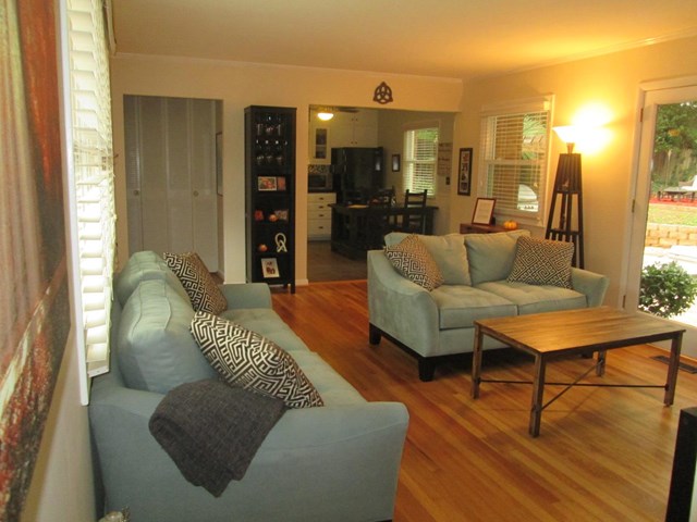 3827 Longview Dr, Atlanta, GA 30341 photo 4