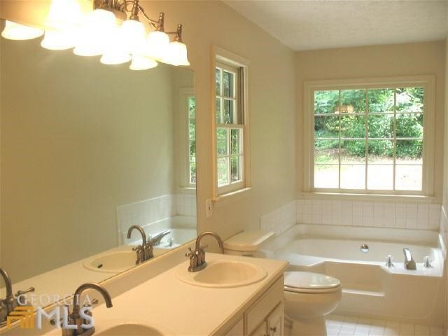 160 Autumn Cv, Covington, GA 30016 photo 11