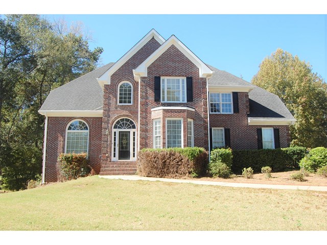 8211 Fairway Dr, Covington, GA 30014 photo 1