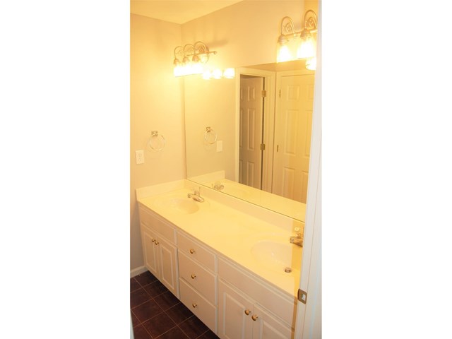8211 Fairway Dr, Covington, GA 30014 photo 12