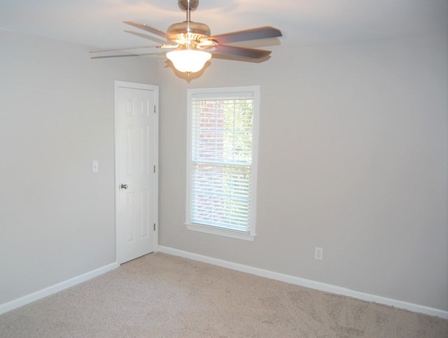 8211 Fairway Dr, Covington, GA 30014 photo 11