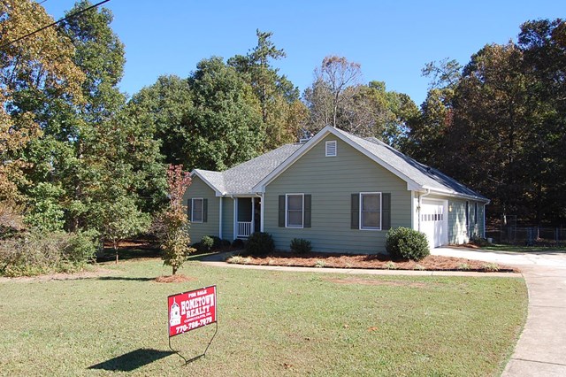 330 Fox Meadow Dr, Covington, GA 30016 photo 2