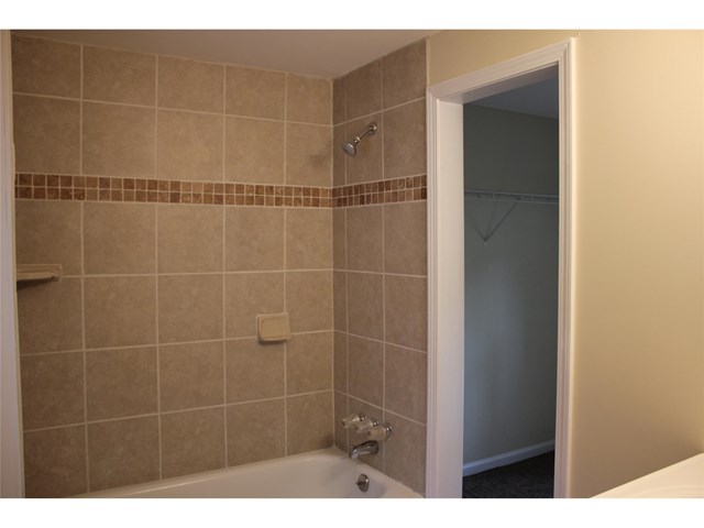 214 Glen Iris Dr, Monroe, GA 30655 photo 15