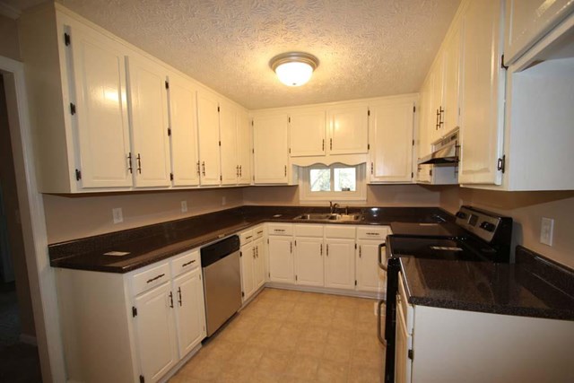 309 Teaver Rd, Lagrange, GA 30240 photo 3