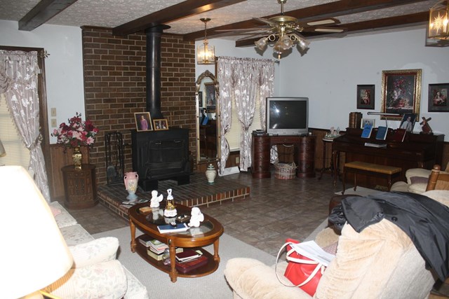 927 Shady Ln, Toccoa, GA 30577 photo 9
