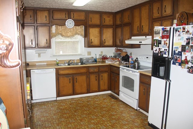 927 Shady Ln, Toccoa, GA 30577 photo 16