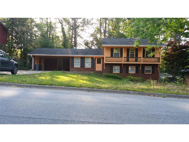 5936 Malibu Dr, Morrow, GA 30260 photo 1