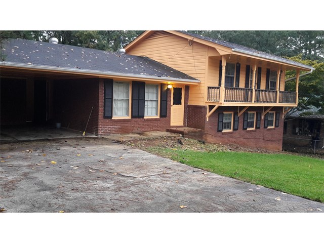 5936 Malibu Dr, Morrow, GA 30260 photo 3