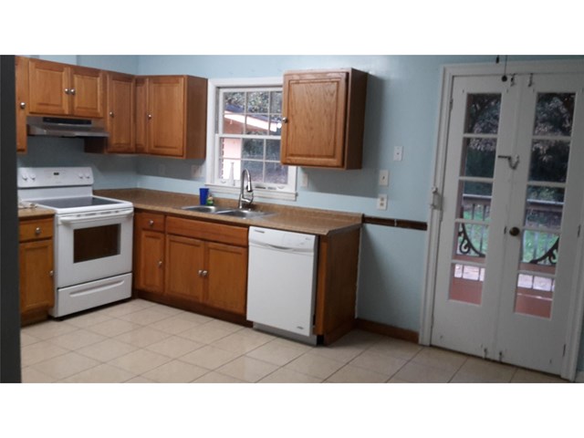 5936 Malibu Dr, Morrow, GA 30260 photo 6