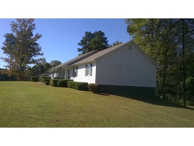 220 Farmbrook Pkwy, Stockbridge, GA 30281 photo 4