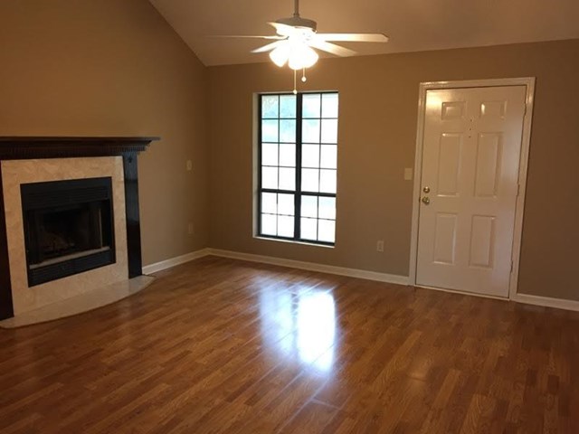 105 Heather Pl, Centerville, GA 31028 photo 2