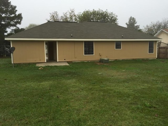 105 Heather Pl, Centerville, GA 31028 photo 9