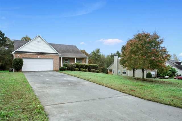 1414 Ellington Ct, Bethlehem, GA 30620 photo 1