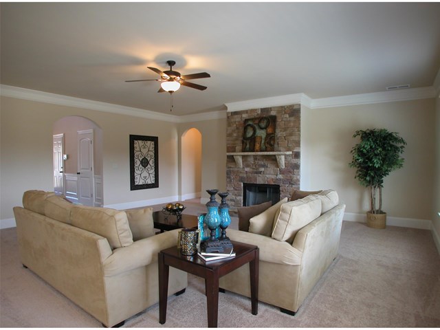 272 Oatgrass Dr, Grayson, GA 30017 photo 5