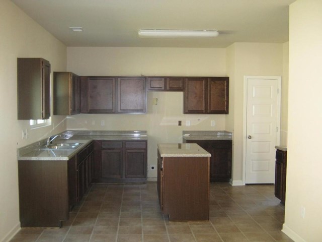 1132 Lehavre Ct, Hampton, GA 30228 photo 11