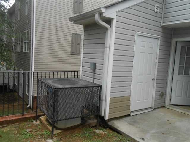 2736 Norfair Loop, Lithonia, GA 30038 photo 4