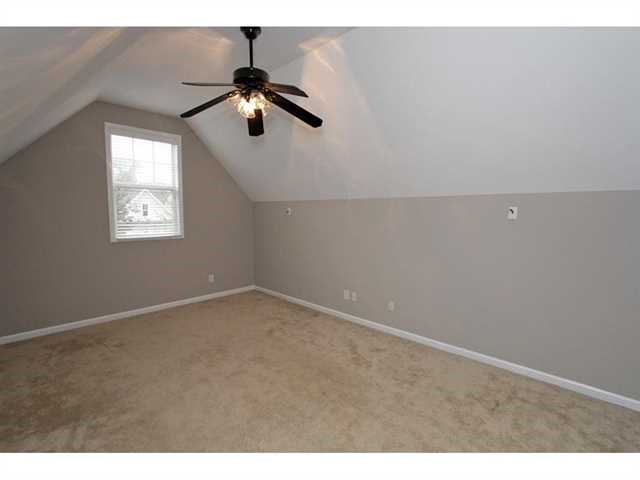 2462 Walnut Tree Ln, Buford, GA 30519 photo 23