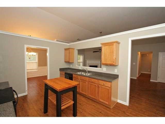 2462 Walnut Tree Ln, Buford, GA 30519 photo 12